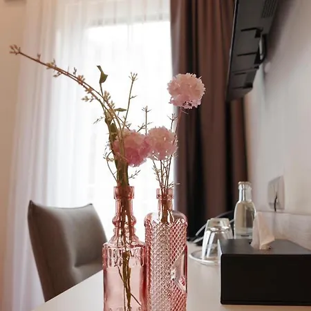 Hotel Am Waldkasino 3*