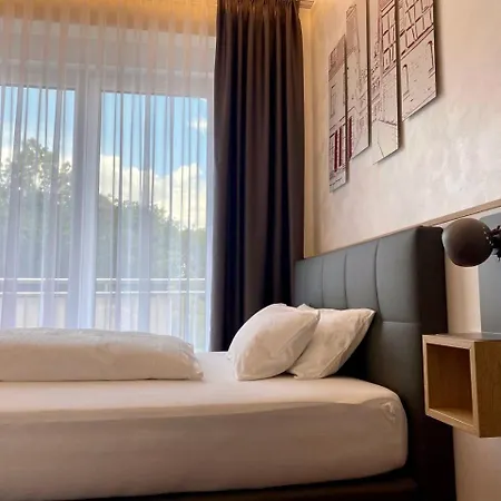 Am Waldkasino Otel Erfurt